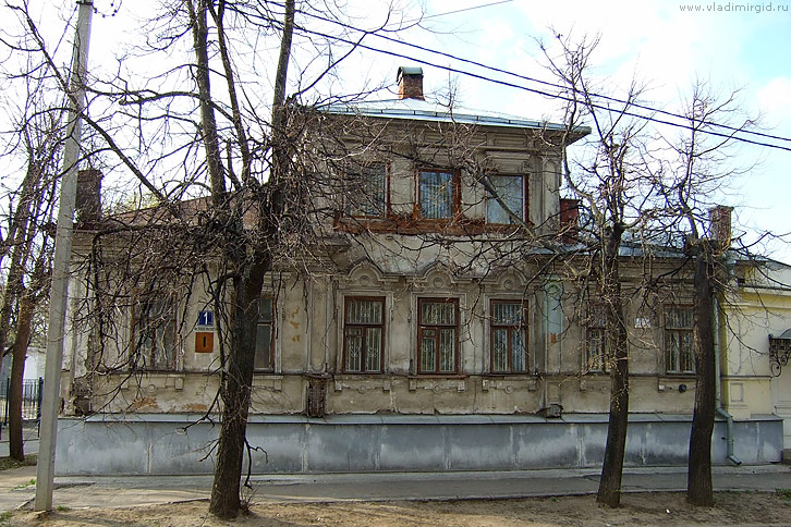 Дом номер 1 на улице Подбельского во Владимире